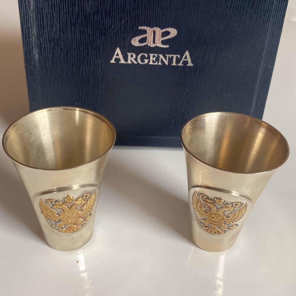 Gift set! Pure silver shots glasses. 38gr of silver